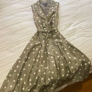 Ladies dress
